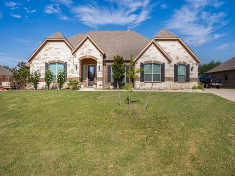 102 White Oak Drive, Krugerville, TX 76227 — photo 2