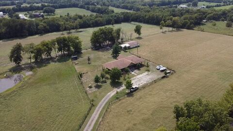 2306 County Road 4145, Bonham, TX 75418 — photo 2