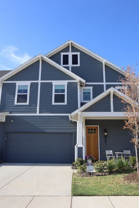 201 Chestnut, Celina