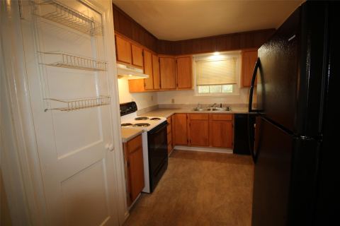 323 N Houston Street, Grand Saline, TX 75140 — photo 3