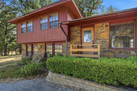 1471 County Road 219, Gainesville, TX 76240 — photo 3