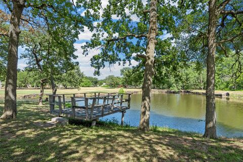 108 Spring Creek Street, Lacy Lakeview, TX 76705 — photo 2