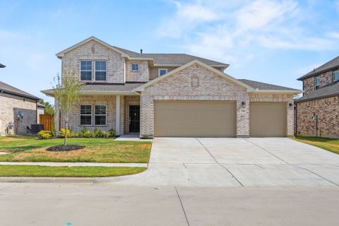 729 Vineyard Way