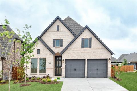 2438 Auburn Street, Fate