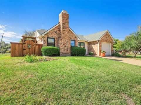 3013 Plumtree Lane, Plano