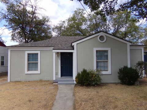 2423 Marfa Avenue, Dallas