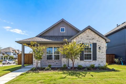 1262 Falls Rush Way, Royse City