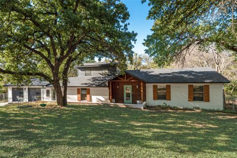 316 Old Justin Road, Argyle