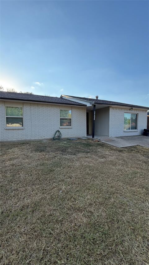 3208 Chalmette Court, Forest Hill, TX 76140 — photo 2