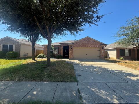 601 Hidden Dale Drive, Fort Worth