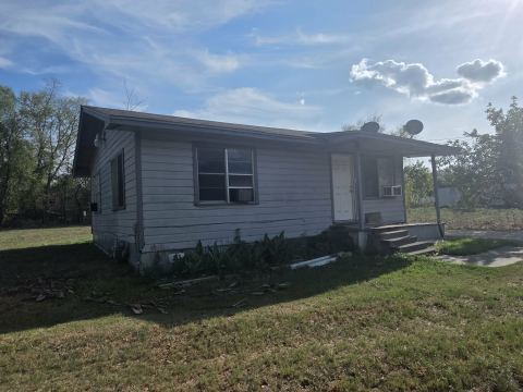 1218 E Milam Street, Mexia, TX 76667 — photo 3