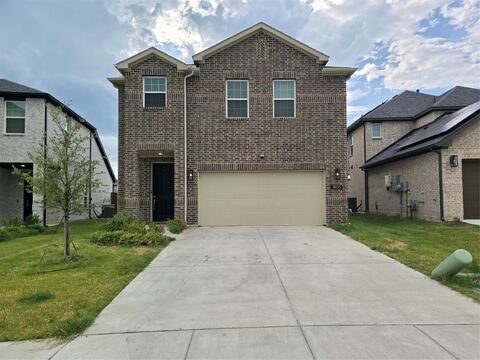 1805 Acosta Drive, Forney