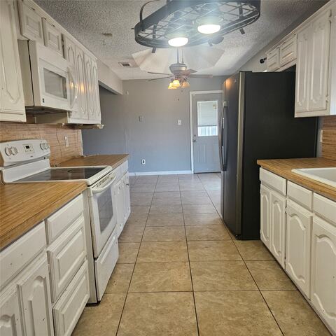 134 Ridgeway Drive, Red Oak, TX 75154 — photo 2