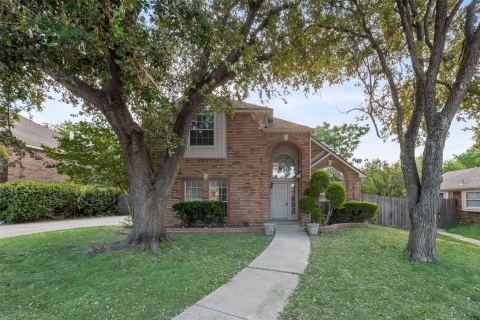 2209 Norwich Place, Carrollton