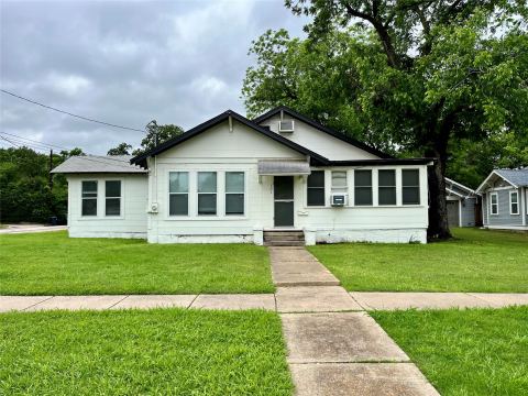 301 Amarillo Street, Denton