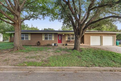 703 W Elizabeth Drive, Robinson