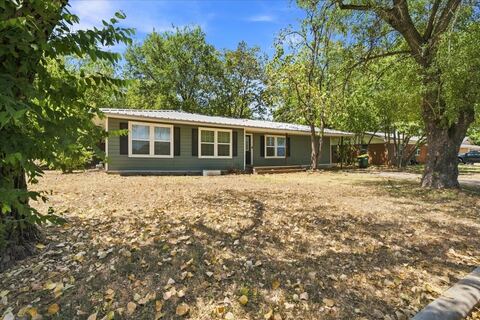 544 N Dison Drive, Robinson, TX 76706 — photo 2