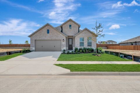 12525 Quay Drive, Fort Worth