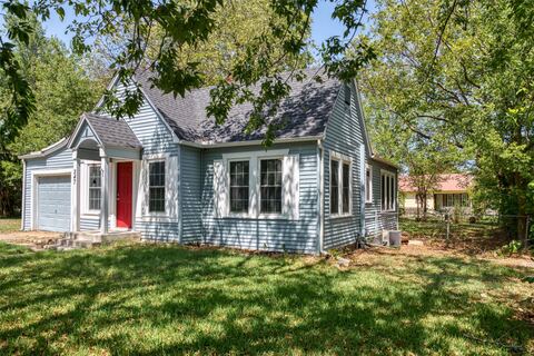 247 E North Street, Wills Point, TX 75169 — photo 3