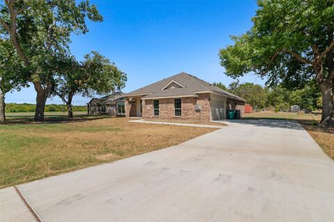 1203 Anthony, Gainesville, TX 76240 — photo 3