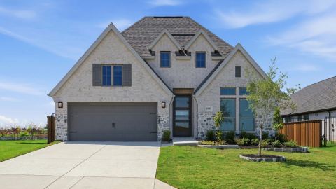 1008 Clearwater Drive, Lakewood Village