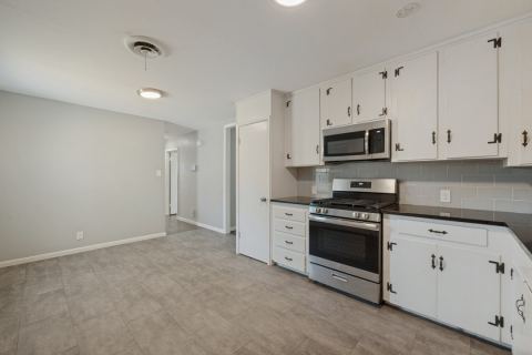 5301 Stanley Keller Road, Haltom City, TX 76117 — photo 2