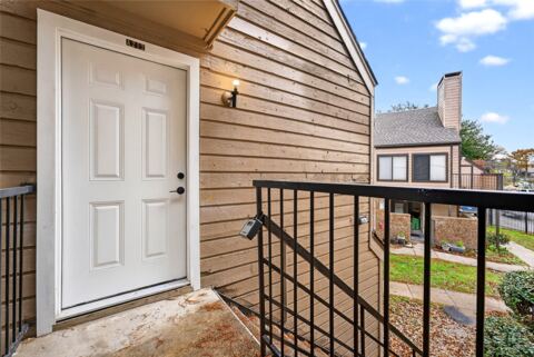 9801 Walnut Street 212, Dallas