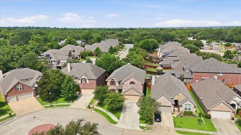 1905 Fountain Meadows Drive, Euless, TX 76039 — photo 3