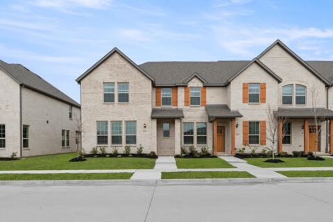 4511 Avion Drive, Sanger
