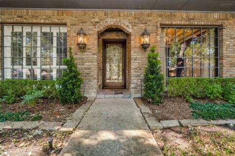 7333 Pleasant View Drive, Dallas