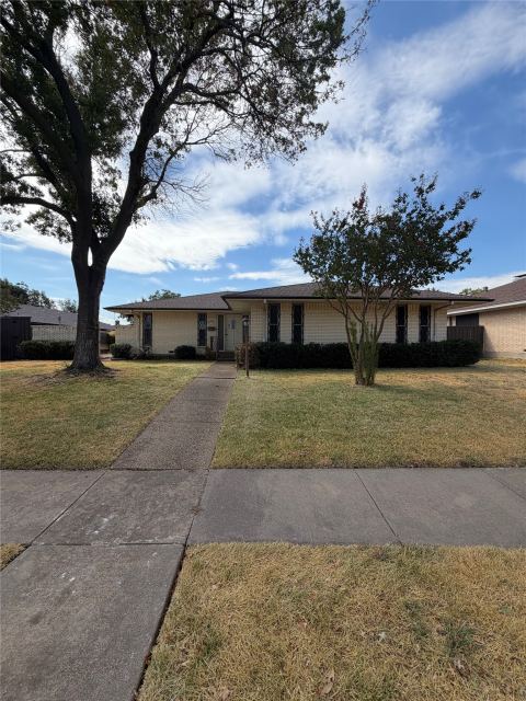 1410 Lexington Drive, Garland