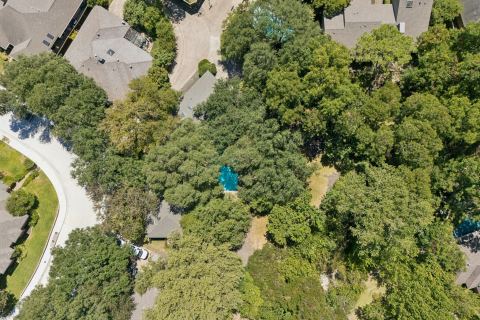 6542 Clearhaven Circle
