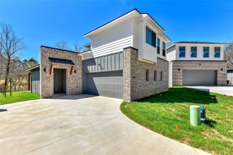 3260 W Crawford Street 602, Denison