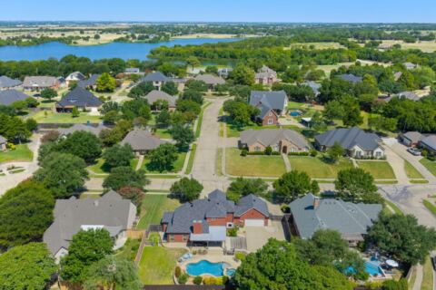 1907 Clearview Drive, Ennis, TX 75119 — photo 3