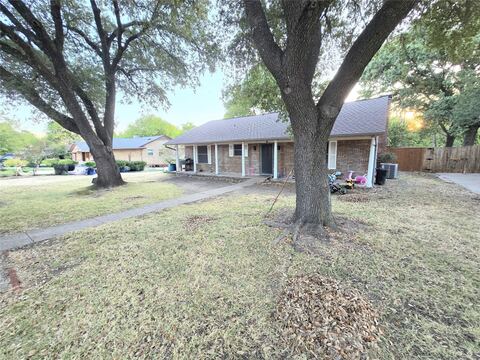 113 S Valley Street, Red Oak, TX 75154 — photo 2