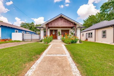 916 S Montreal Avenue, Dallas, TX 75208 — photo 2