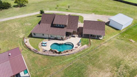 4515 E Renfro Street, Alvarado, TX 76009 — photo 2