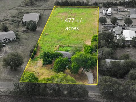 518 Hight Road, Waxahachie