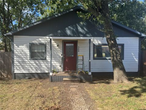 548 Miller Lane, Van Alstyne