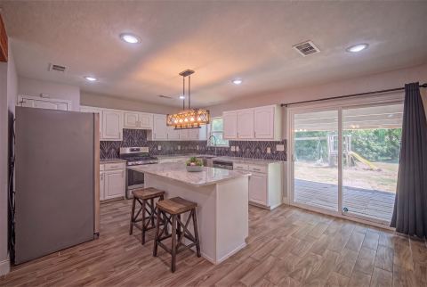 611 S Dallas Street, Palmer, TX 75152 — photo 3