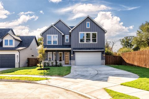 917 Boston Lane, River Oaks