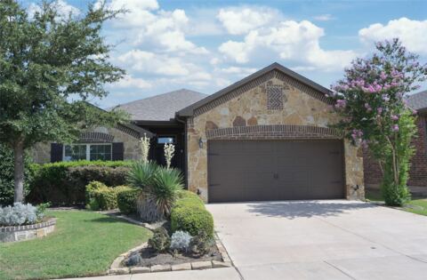 9212 Glen Mills Trail, Fort Worth