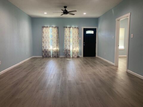 279 S CAMDEN Street, Dublin, TX 76446 — photo 3