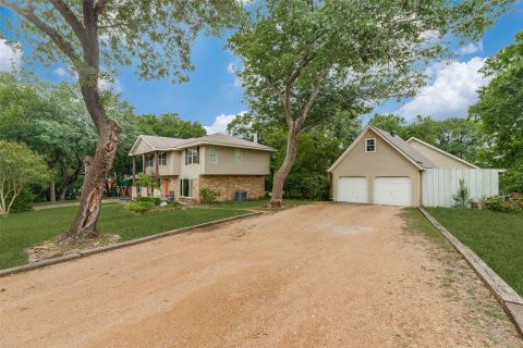 1020 Young Trail, Fairview, TX 75069 — photo 2