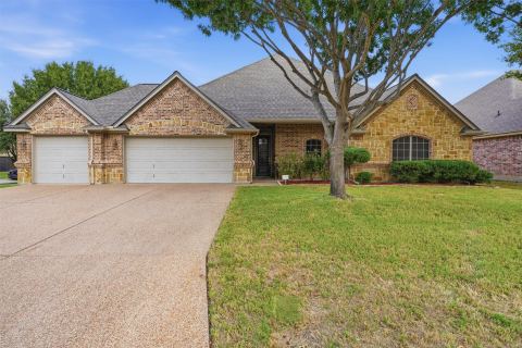 136 Castle Pines Drive, Willow Park