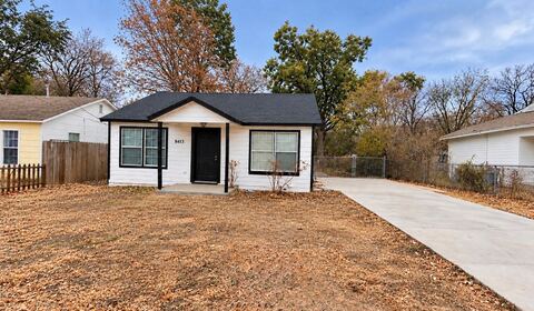 8413 White Settlement Road, White Settlement