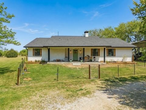 15720 W Highway 22, Blooming Grove, TX 76626 — photo 2