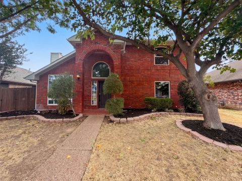 2228 Silverthorn Lane, Flower Mound