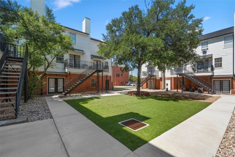 600 Bagby Avenue 8E, Waco