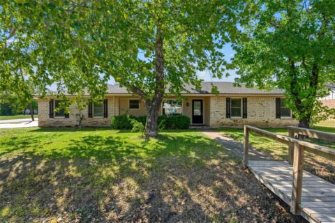 900 N Bunker Drive, Robinson